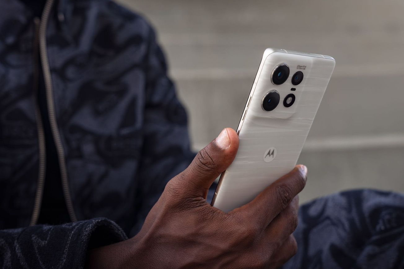 Motorola lanza su app Moto Secure, diseñada para proteger a sus usuarios