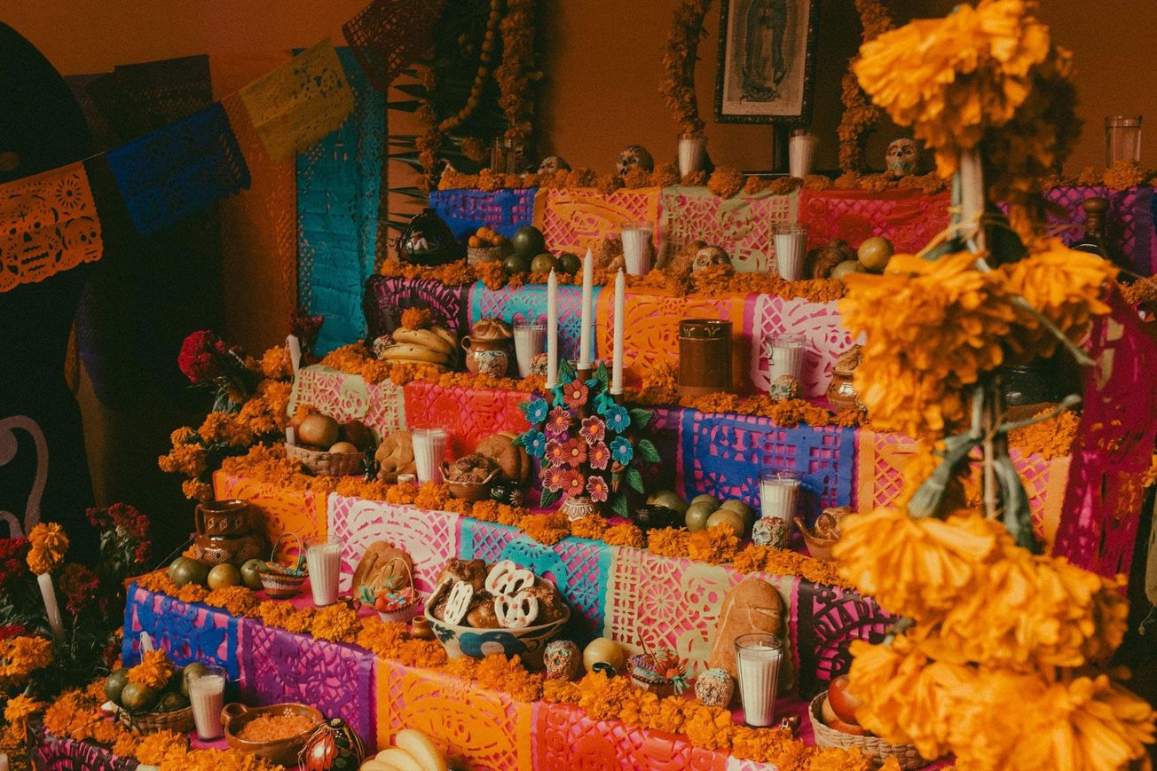 Motorola creó un mapa para fotografiar ofrendas en Día de Muertos