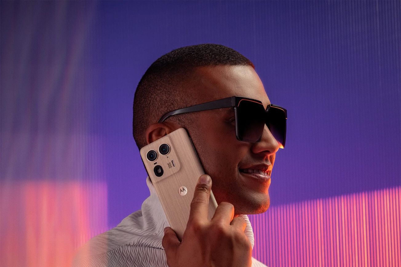 Motorola ofrece funciones de seguridad mejoradas con Android 15