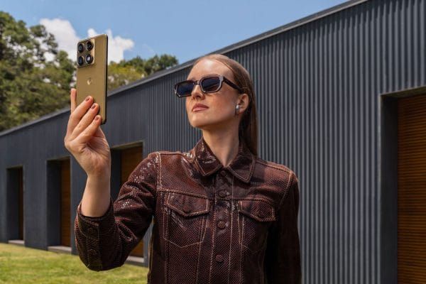 TODO esto presentó Motorola