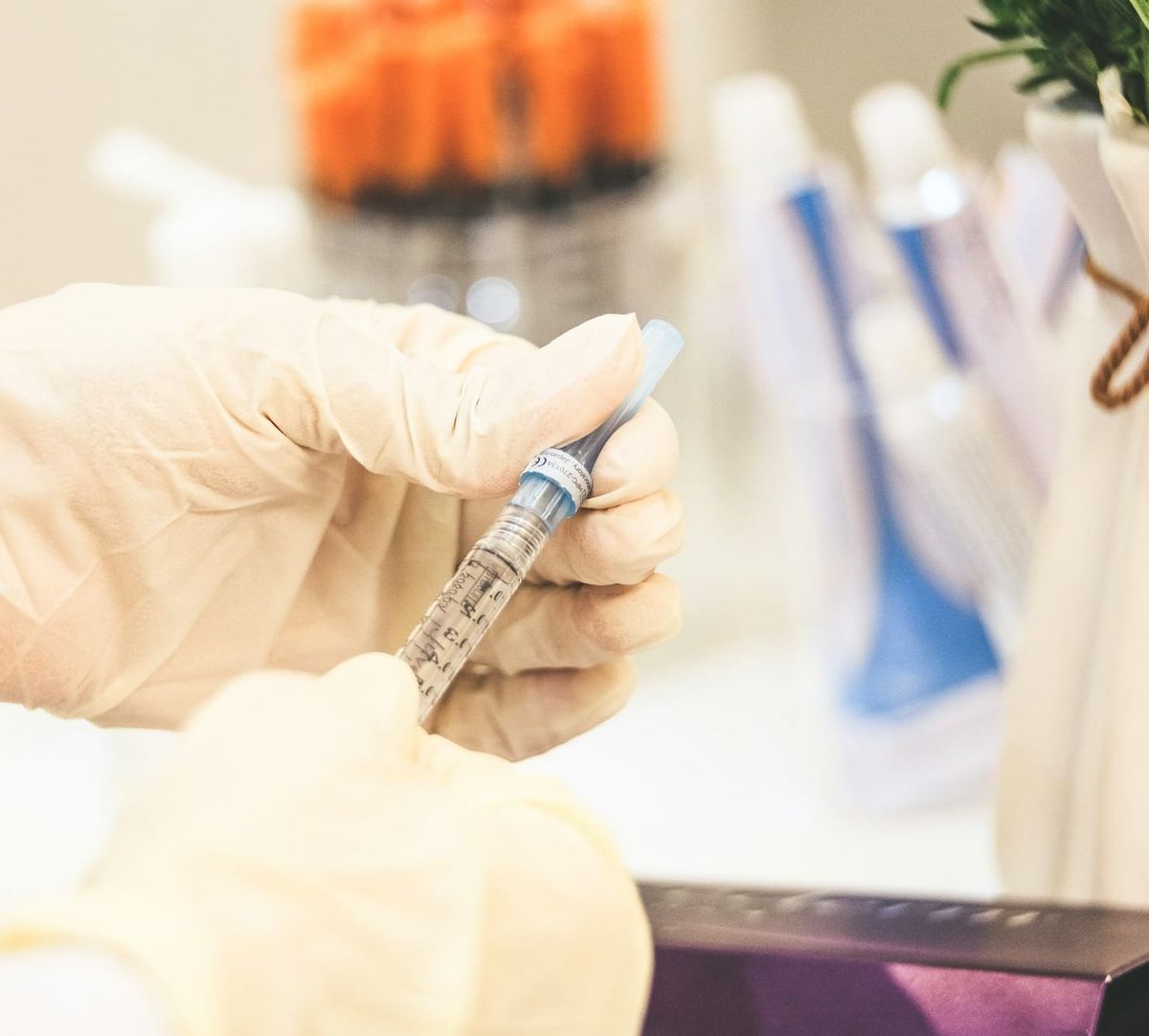 Fillers vs. Botox — Which Should You Choose?