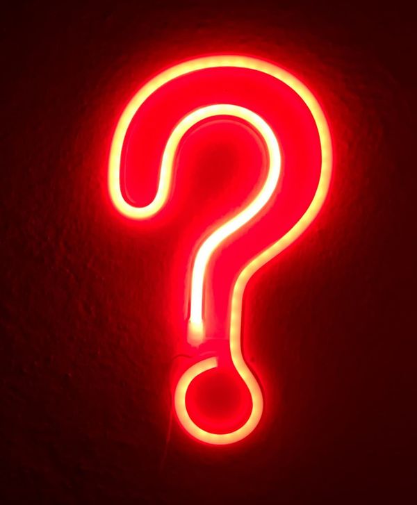 10 Questions to Ask During Your Plastic Surgery Consultation (2025 Guide)