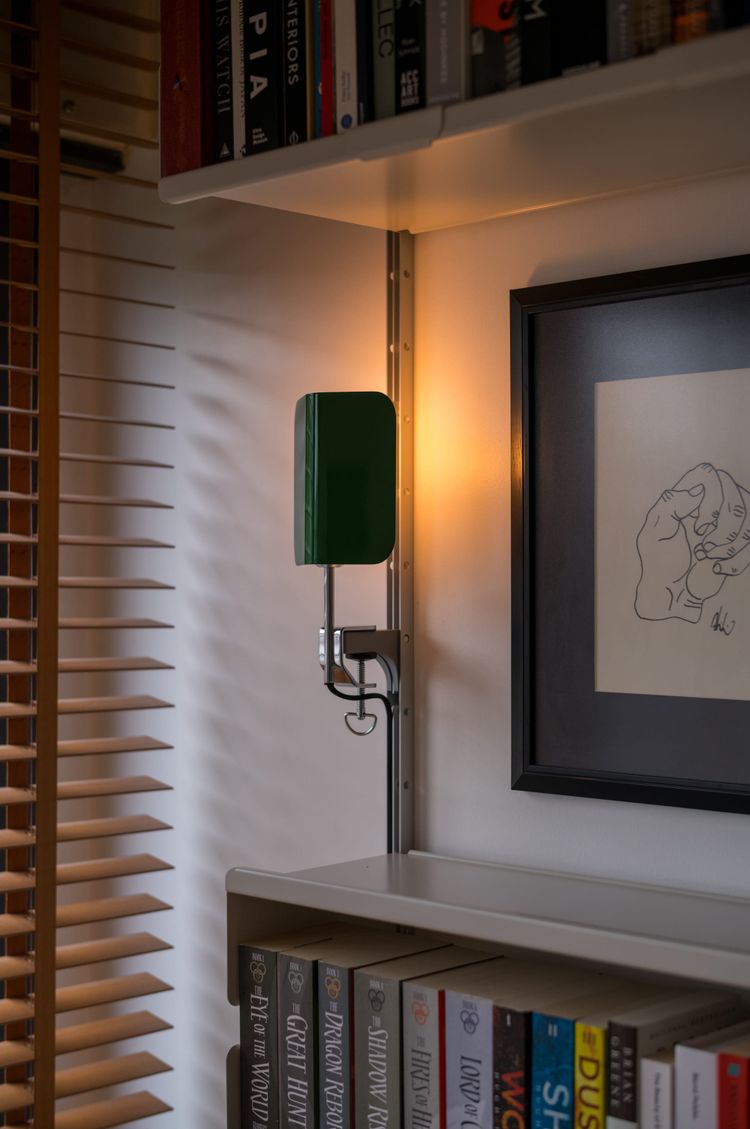 Apex Clip Attachment