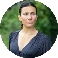 Claire-Louise Bennett