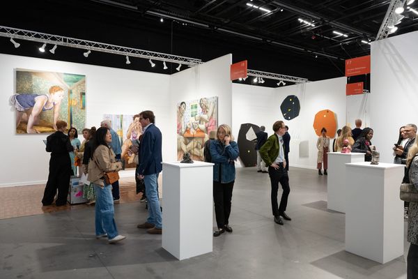 Abstract painting at an international art fair, symbolizing market uncertainty under Trump tariffs.