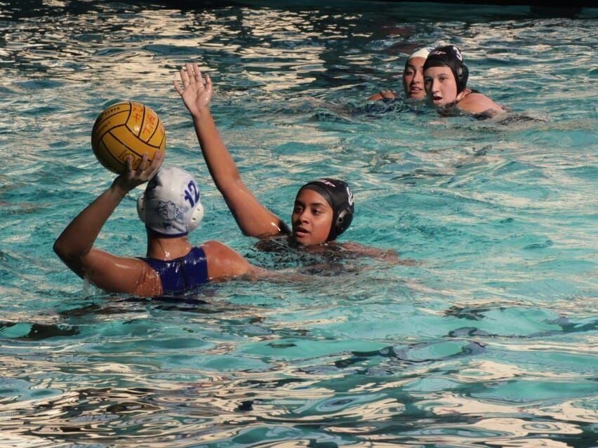 Women’s Water Polo Team Plunges Into New Season