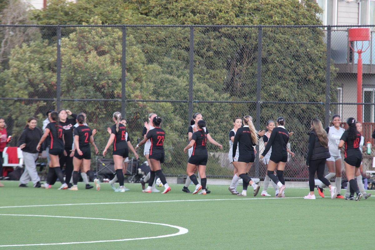 Woman’s Soccer Remains “Consistent” in a 7-0 Sweep Against Foothill College