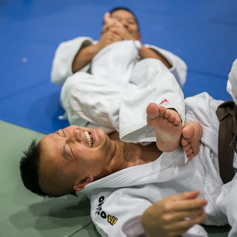 City College instructor takes 2nd in judo competition