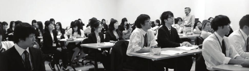 Japanese nursing students pay visit to City College