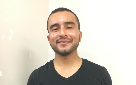 Salvadoran refugee opens poetry world