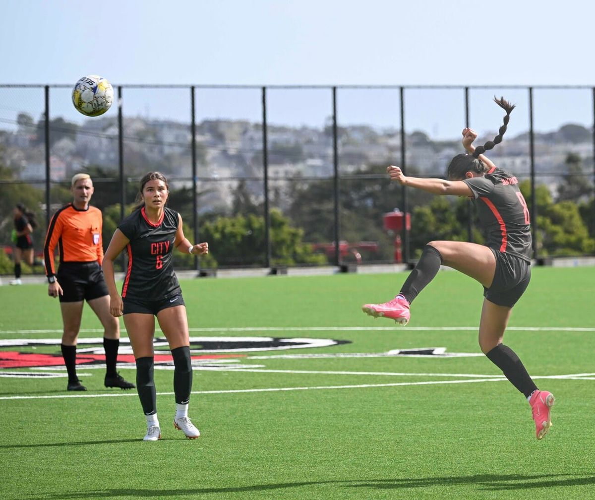 Women’s Soccer Suffers Tough First Loss in 13 Game Streak to Skyline College