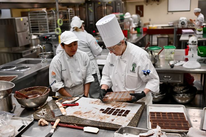 At CCSF's Downtown Center, a Pastry Class Savors Its Last Semester