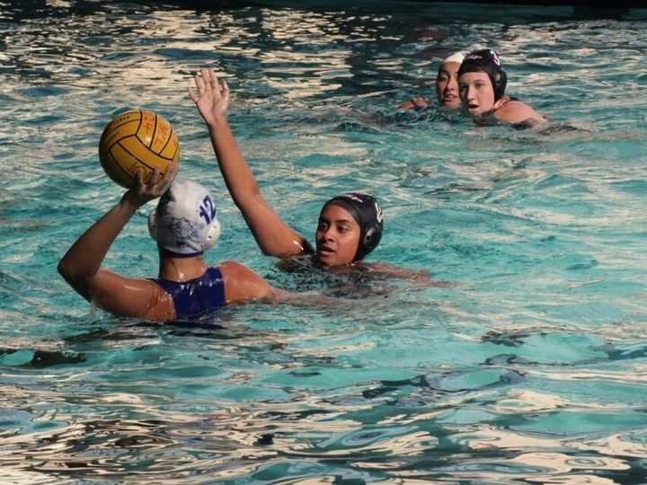 Women’s Water Polo Team Plunges Into New Season