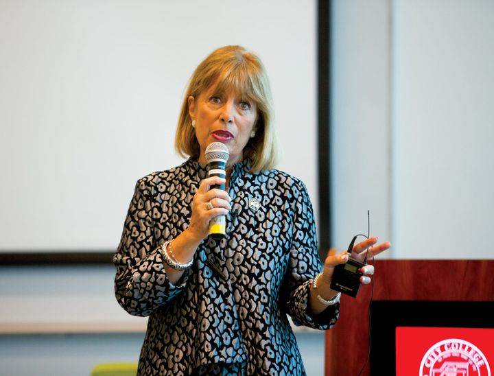 Congresswoman Addresses Issues Facing Veterans