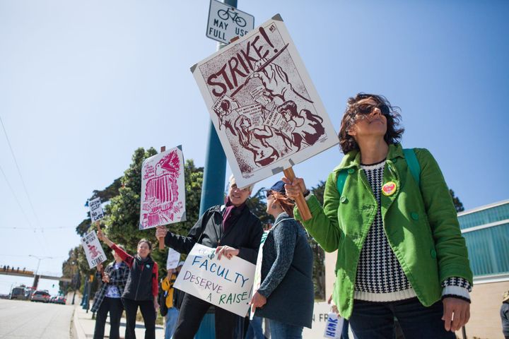 Faculty and students call for fair labor talks
