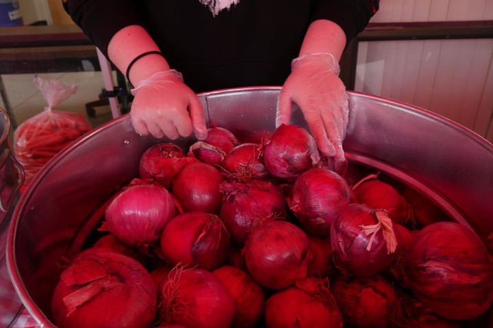 Rams Free Food Market debuts at City College