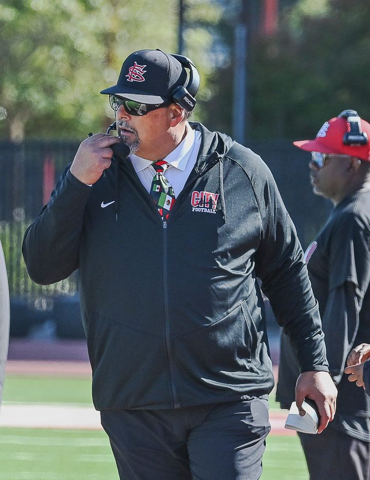 Eduardo Nuño Named Coach of the Year