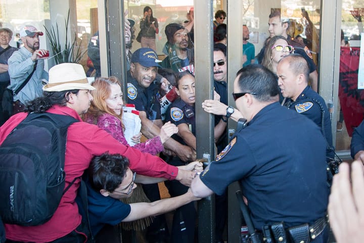 2014-03-13-CCSF-Protest-Rally-Police-Agrella-Santiago-Mejia-The-Guardsman-118