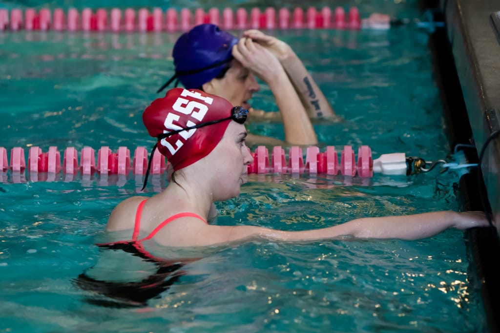 Swimming CSM Foothill Chabot Feb06 photo by Peter Wong