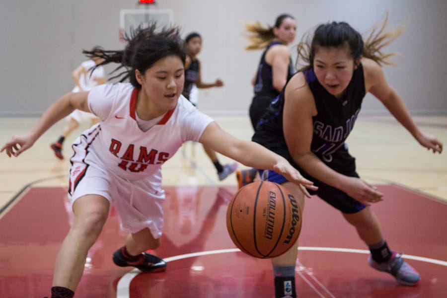 City College Women's Basketball defeats San Jose City College 67-48. Feb. 6, 2015. Photo by Khaled Sayed