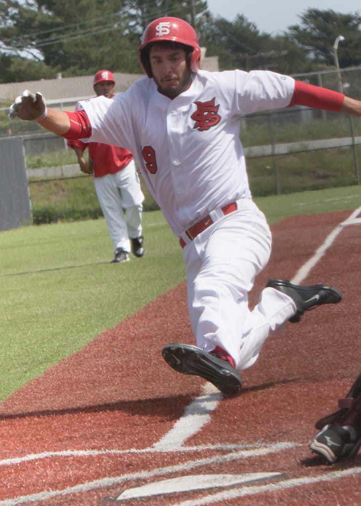 Baseball_vs Cabrillo Fri., Apr. 9. Photo by Peter Wong