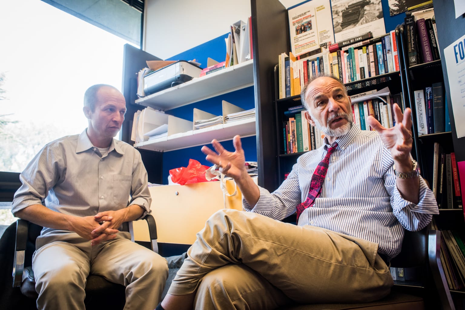 Steven Mayers (left) and Jonathan Freedman (right) talk about their new project regarding inmigration stories "Solito, Solita" in Batmale Hall on Oct. 7, 2016. Photo by Gabriela Reni/The Guardsman.