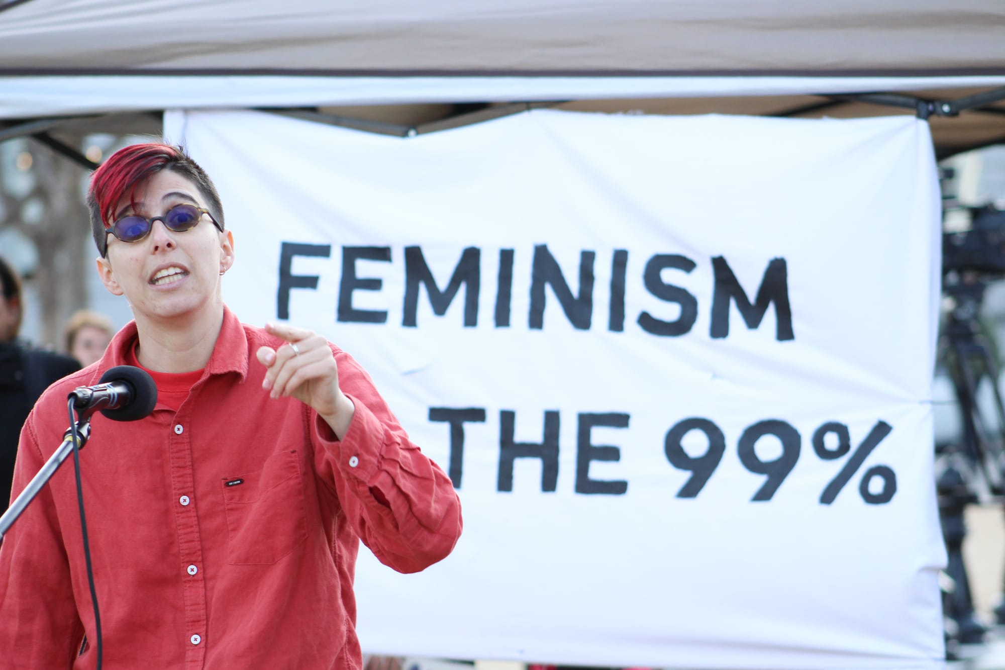 Blanca Misse, from the California Faculty Association, spoke to the crowd at Civic Center Plaza in San Francisco on March 8, 2018. Photo by Adina J. Pernell/Special to The Guardsman.