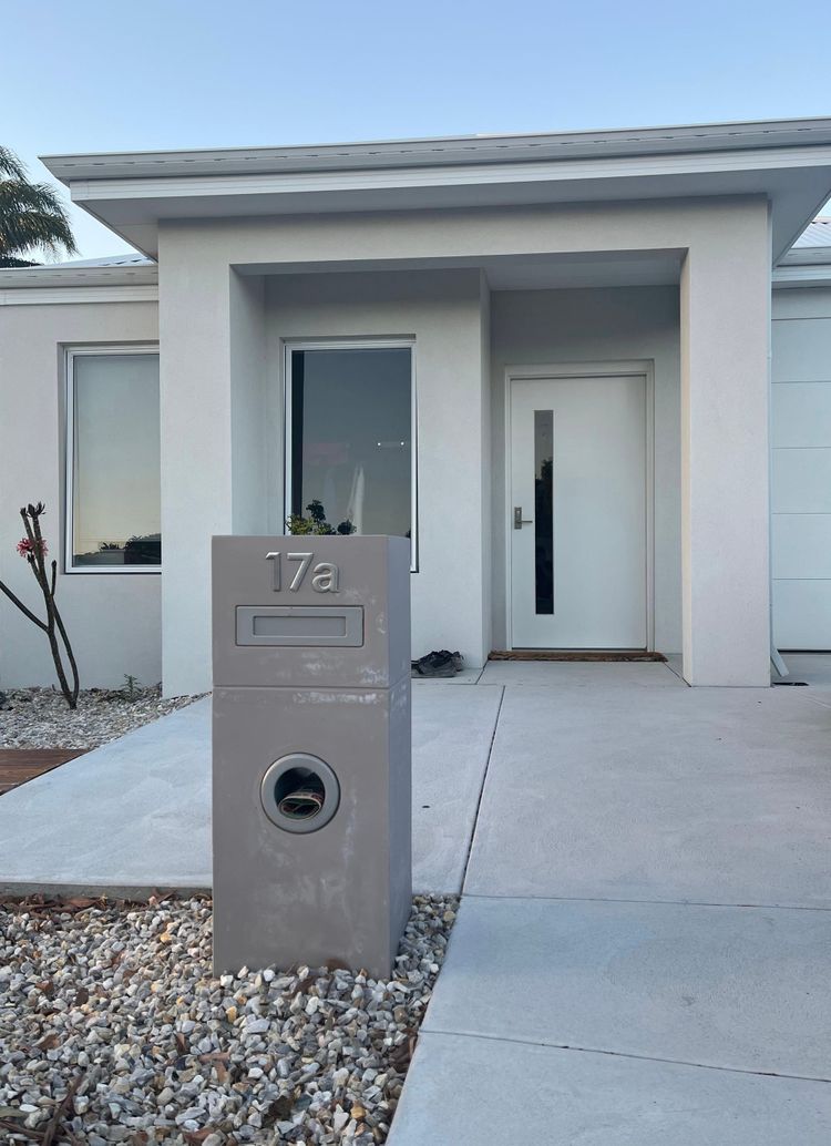 Il labirinto della residenza (e come non perdere i documenti)