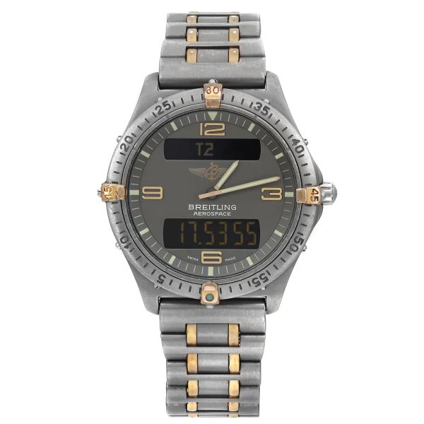 Front Full View Of Breitling F560622 Titanium Watch 