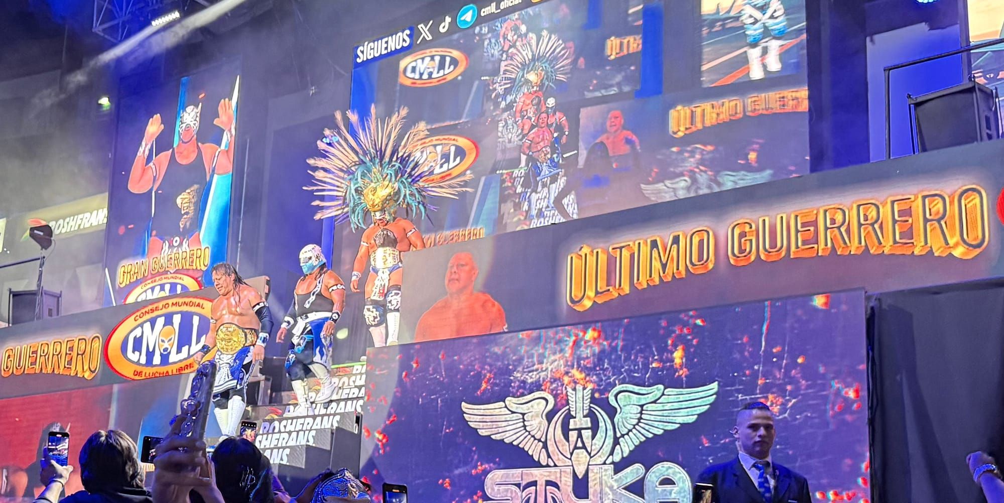 LUCHA LIBRE!