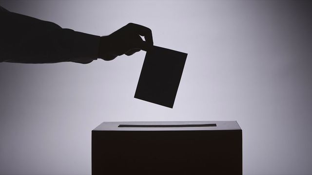 no, you can't do psychology by committee