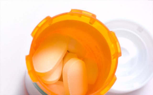 how artificial intelligence can help us fight antibiotic resistance