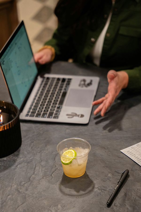 Alcool et productivité : ce que j'ai gagné en travaillant sans alcool