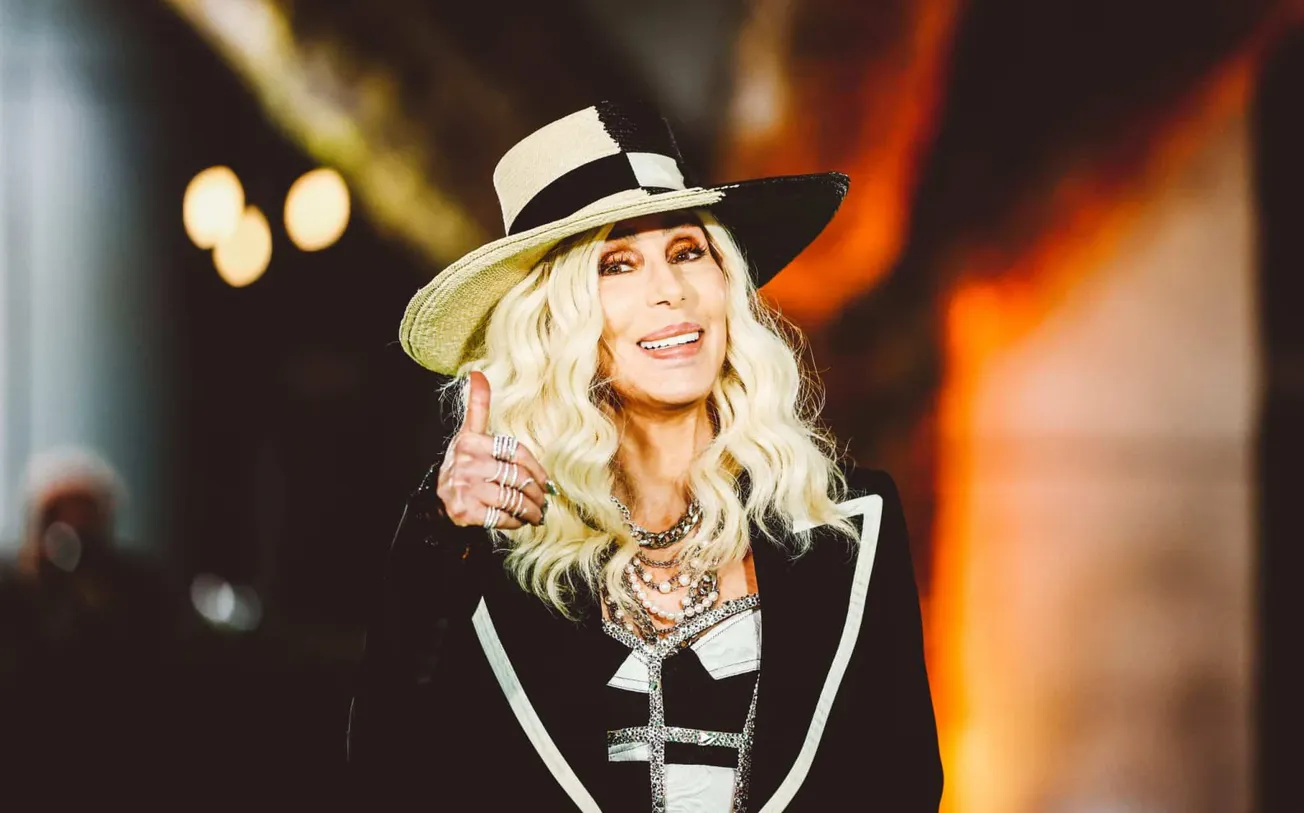 Cher's Sweet Response to a Fan She Accidentally Blocked on Social Media