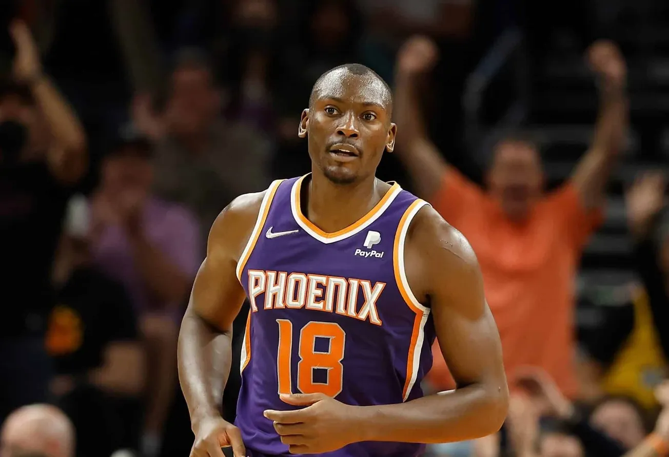 Bismack Biyombo Donating 2022 NBA Salary to Build Hospital in Democratic Republic of the Congo