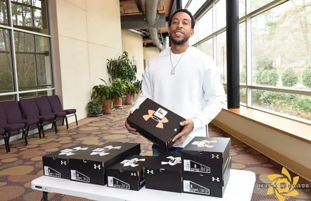 Ludacris Gives 3000 New Sneakers to Homeless