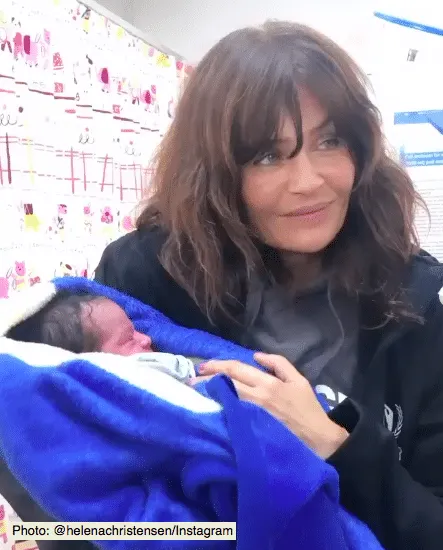 UNHCR Ambassador Helena Christensen visits Azraq refugee camp in Jordan (Photo: @helenachristensen/Instagram)