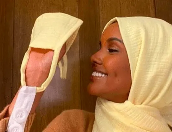 Halima Aden designs face masks for hijab-wearing hospital staff. (Photo: @halima/Instagram)