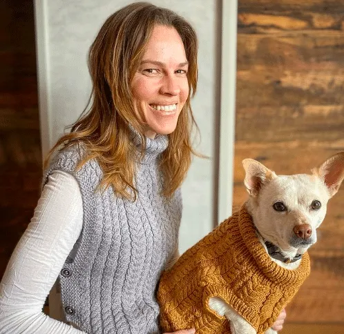 Hilary Swank Releases Sweater Vest Knitting Pattern For You & Your Dog (& It's All For a Good Cause!)