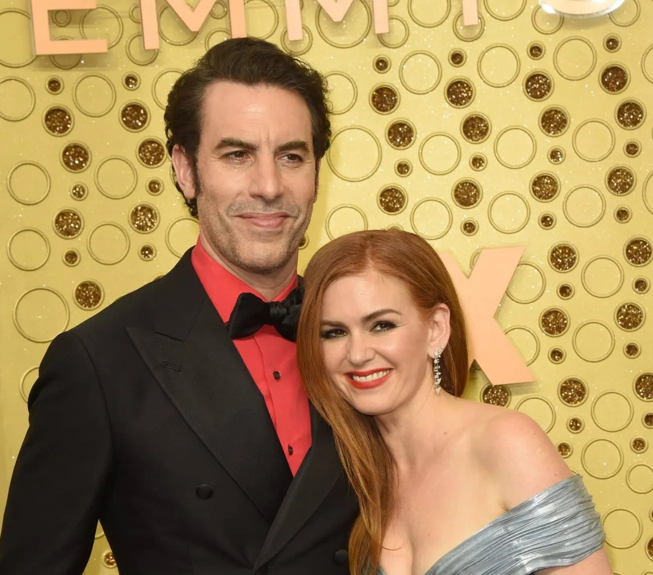 Sacha Baron Cohen & Isla Fisher Mark 20 Years Together With Sweet (& Hilarious) Throwbacks