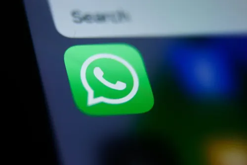 WhatsApp arayüzünde büyük değişim: Android sürümüne "Kişiler" sekmesi geliyor