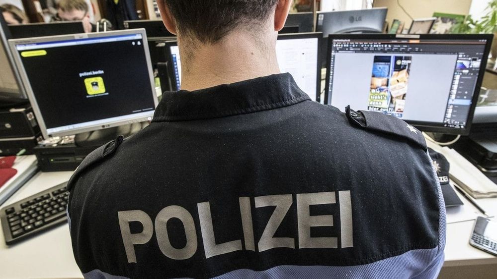 German police read encrypted chats by adding themselves as a second device