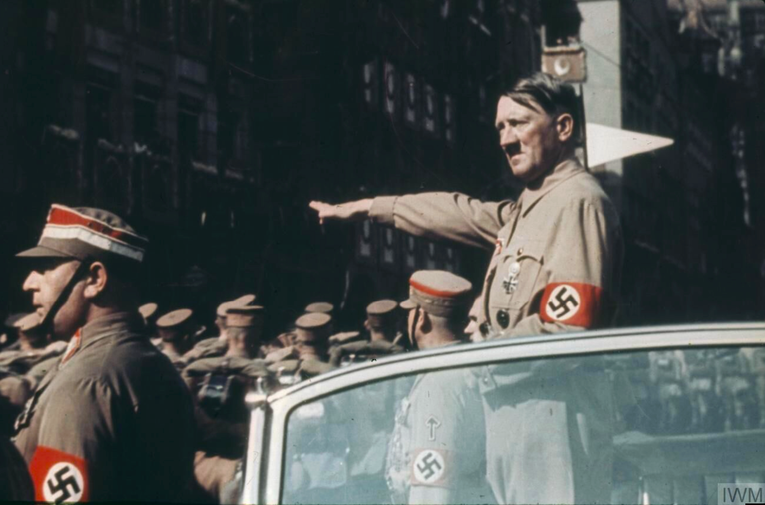 A parade of S.A. overweened by Hitler