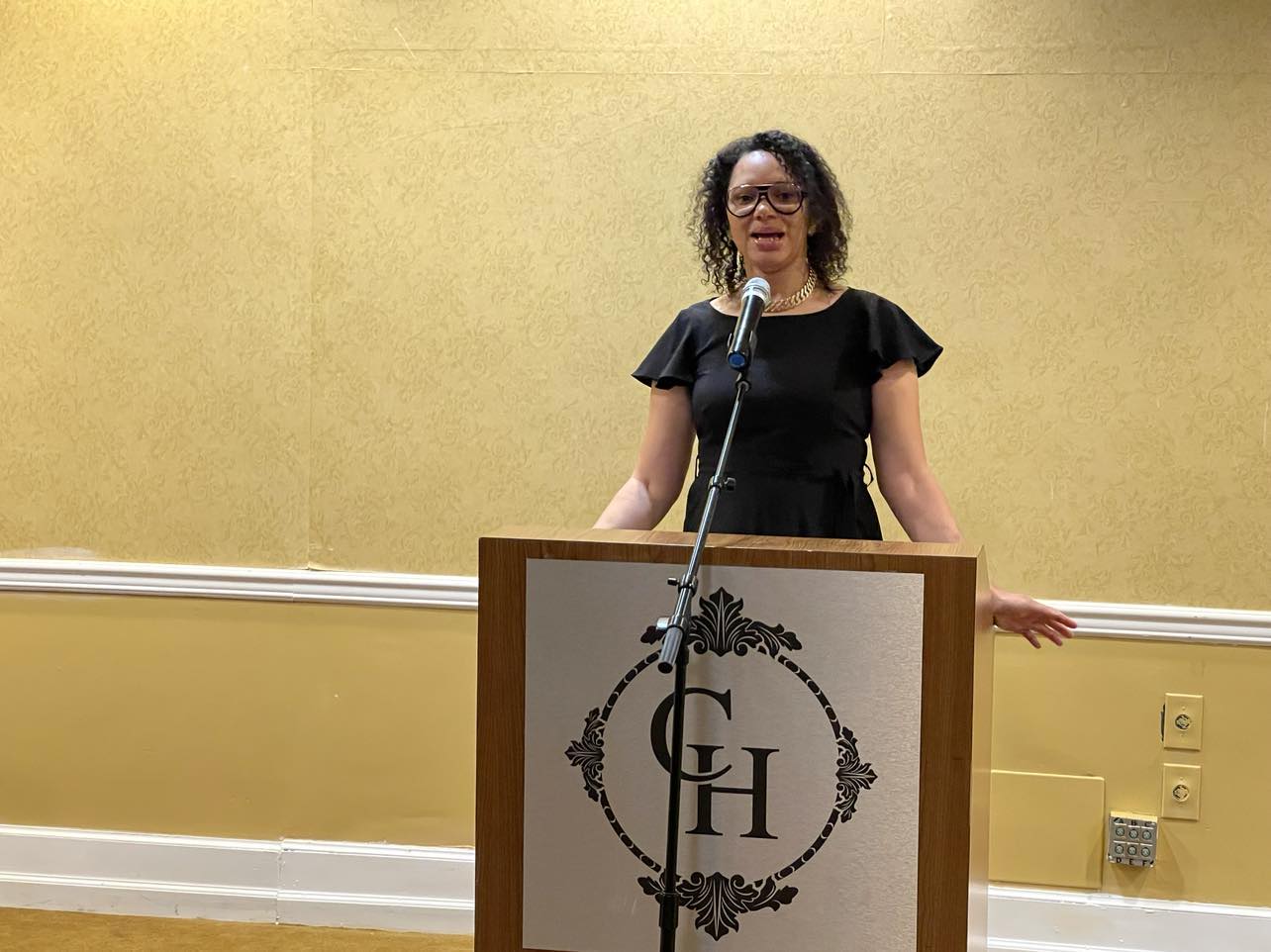 Atlantic City Kiwanis Club President Dara Hudson speaks during Charter Night. Photo Credit: Mark Tyler