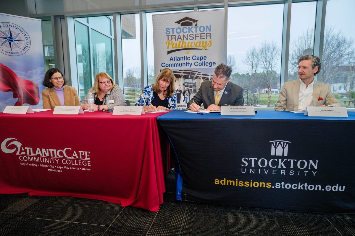 Atlantic Cape and Stockton sign Articulation Agreement
