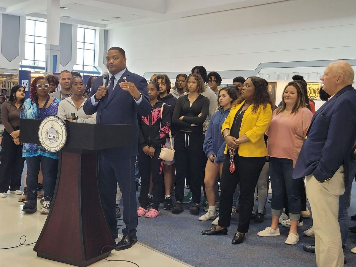 AC Students Receive $1M Through Mayor Marty Small Scholarship