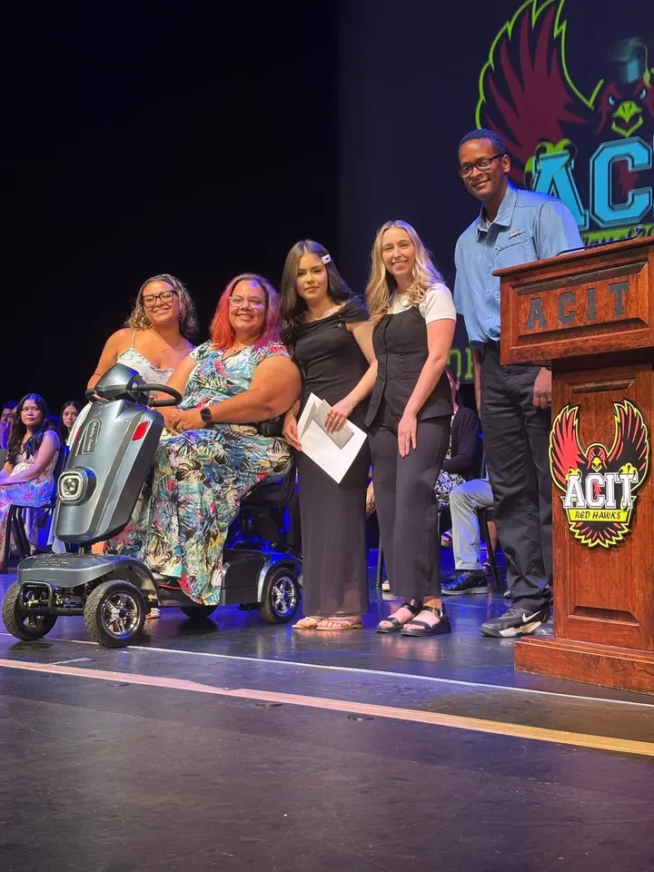Vivyana Onna Memorial Scholarship Honors Late ACIT Graduate, Awards First Cosmetology Scholarships