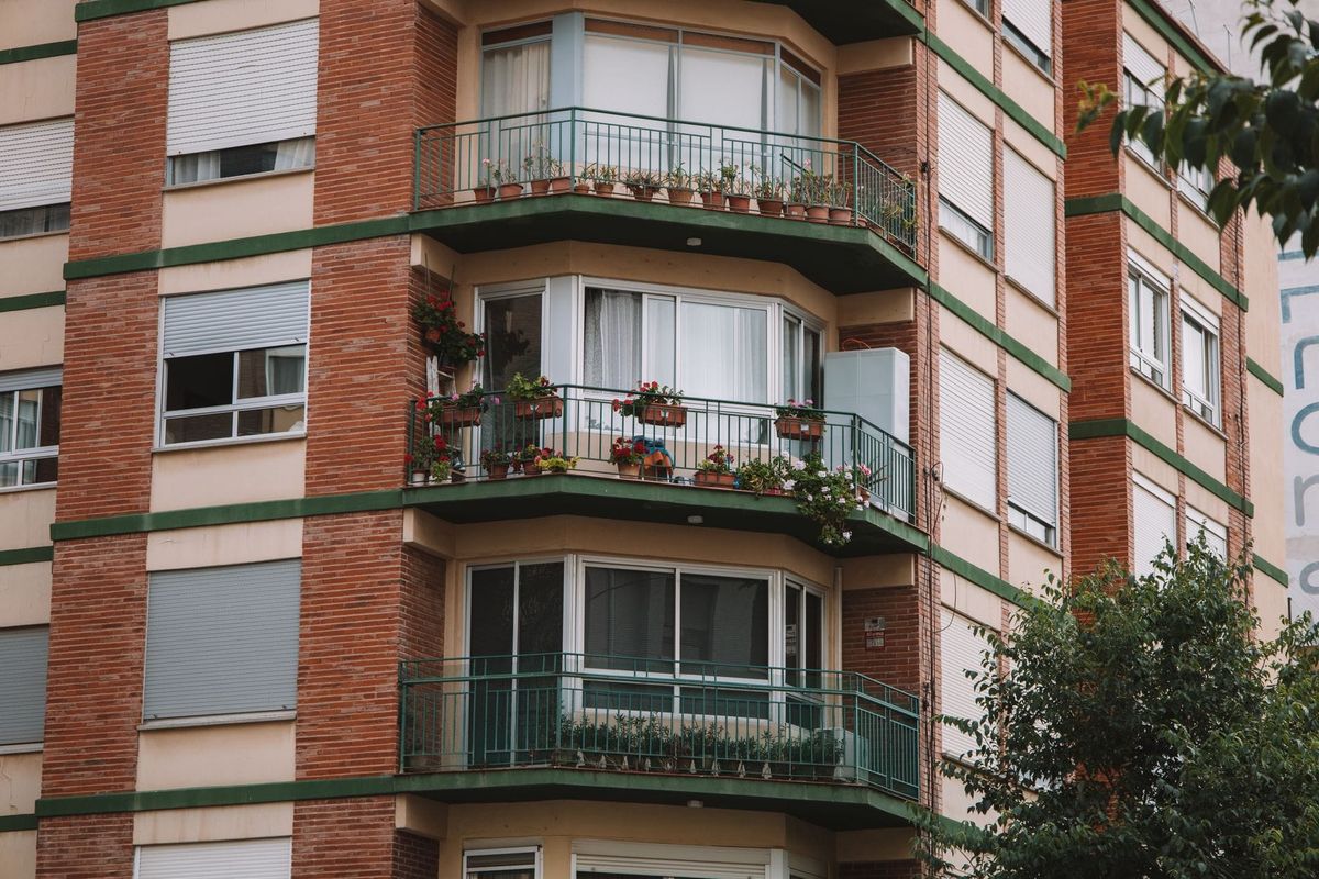 Alquilar un piso en Valencia: la guía para que no te timen