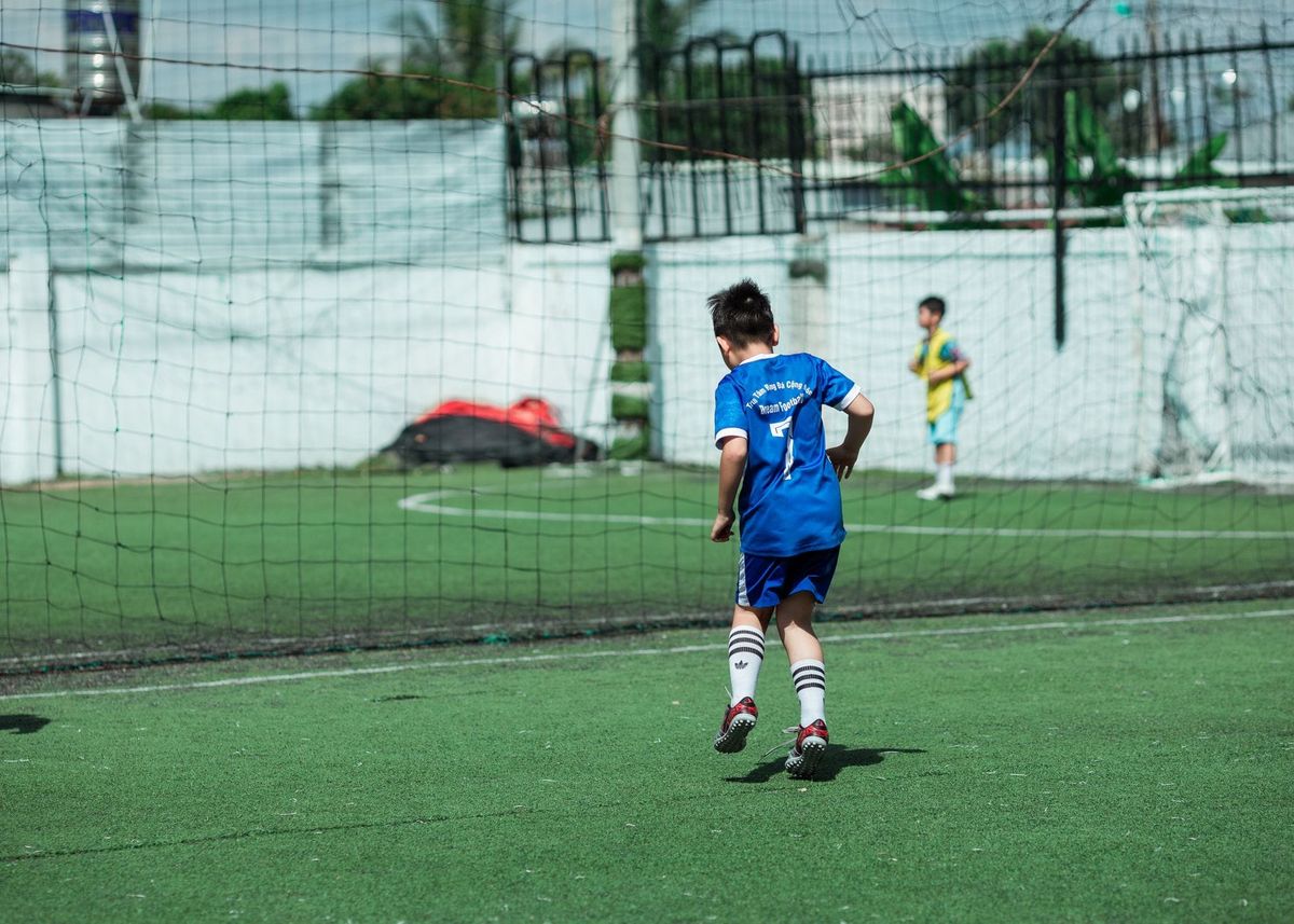Où jouer au foot à Valencia (et où inscrire tes enfants) ?