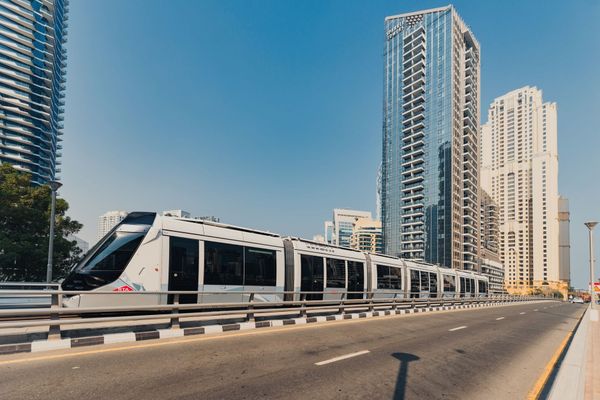 Se déplacer à Valencia : métro, bus, tram et vélo sans se ruiner
